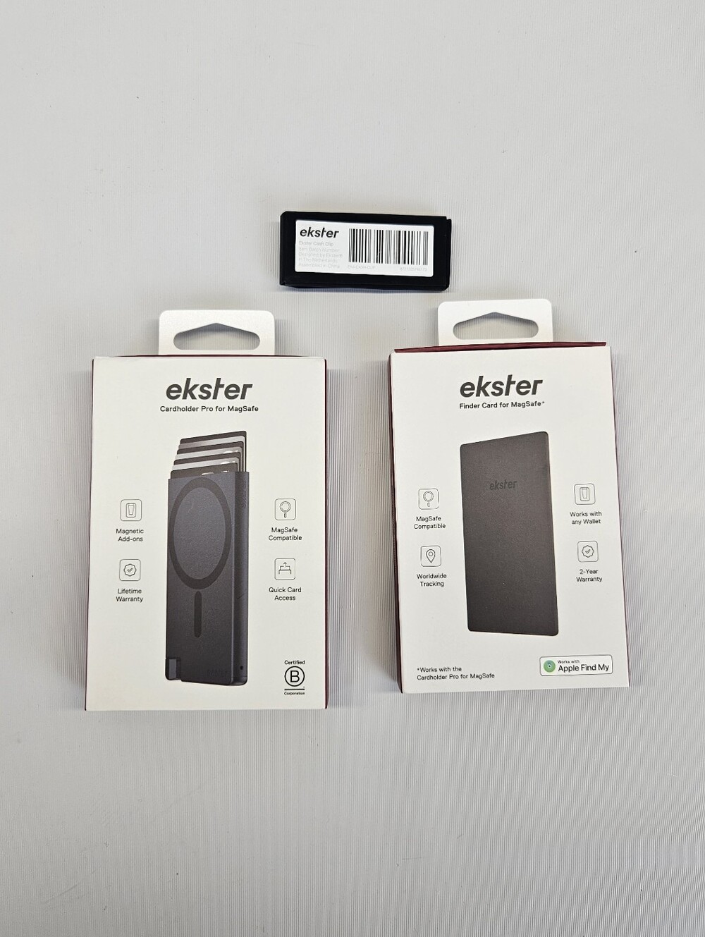 Ekster Cardholder Pro MagSafe Finder Card Cash Clip Black RFID Blocking